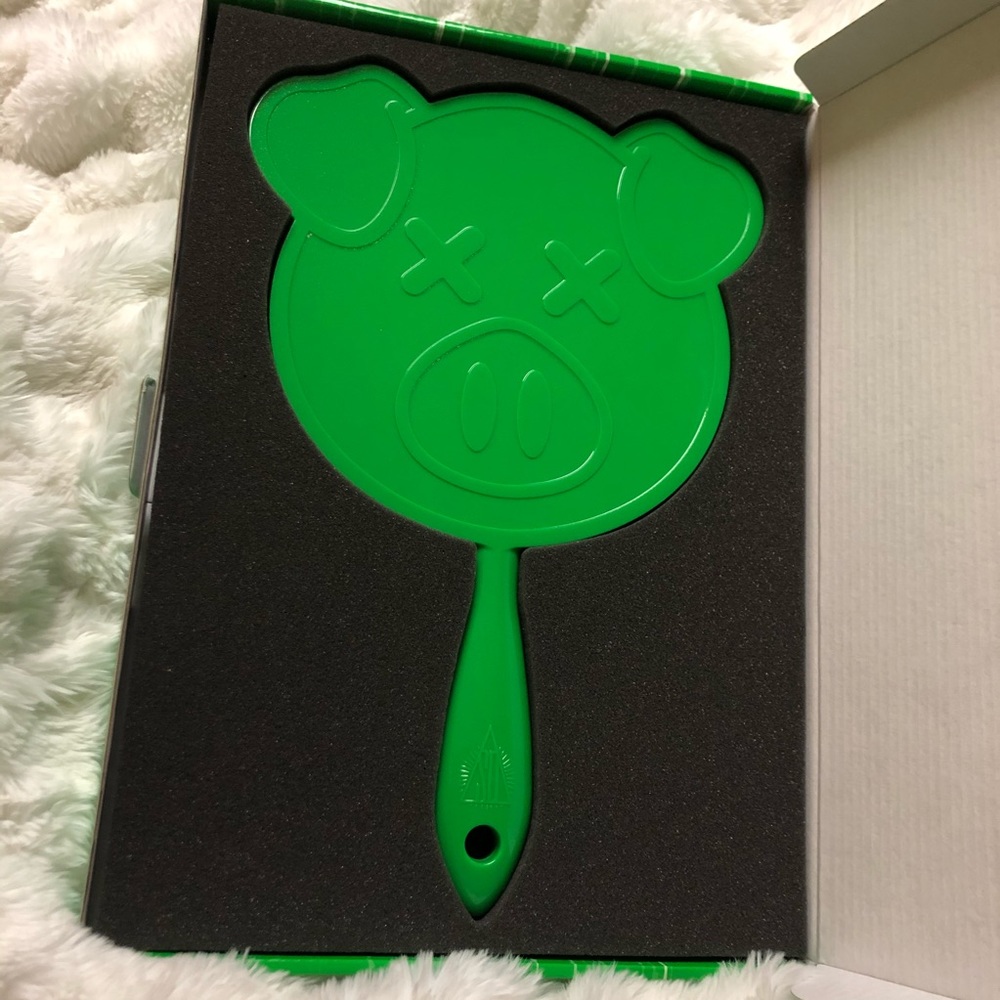 Jeffree Star x Shane Dawson Pig Mirror